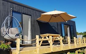 Brand New Perfect Tiny Home In Mangawhai